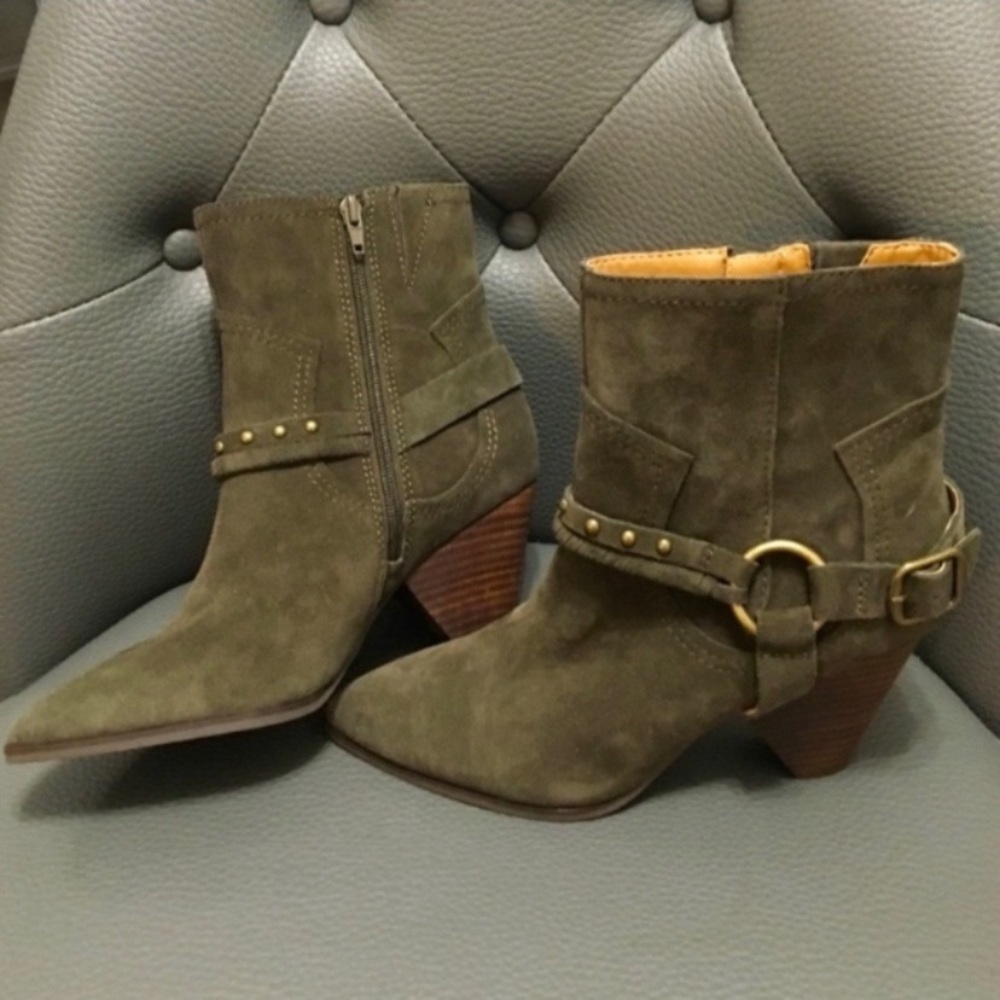 Lucky Brand Suede Majoko Booties 7.5M